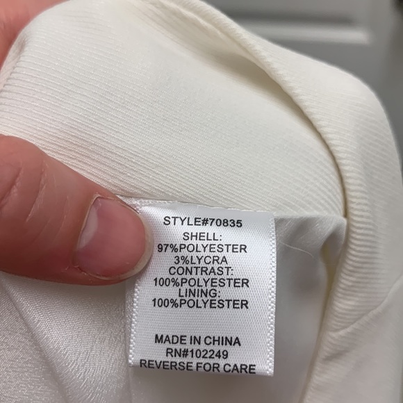 High waisted white shorts - Picture 6 of 11